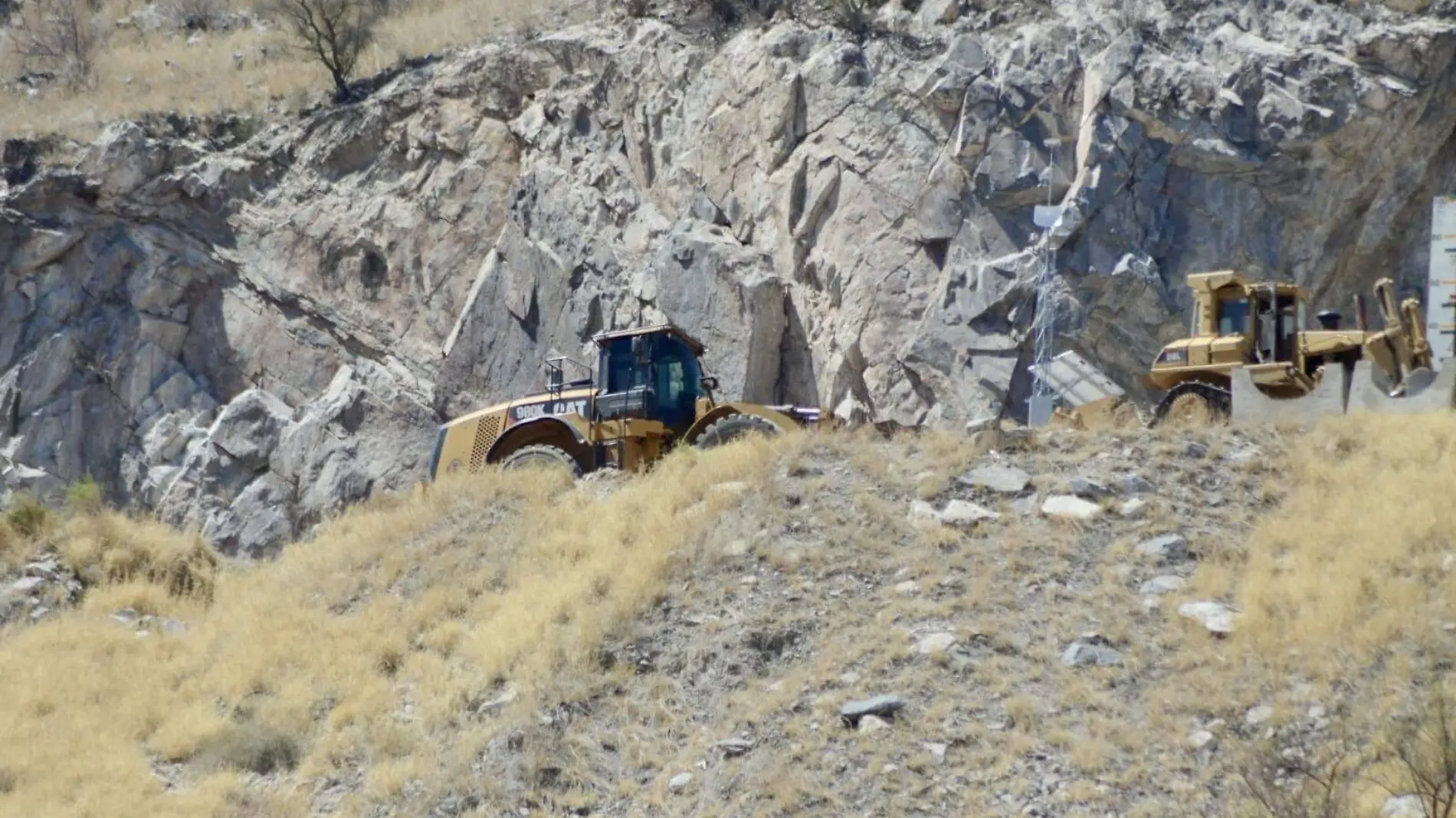 Cerro Cementera obras